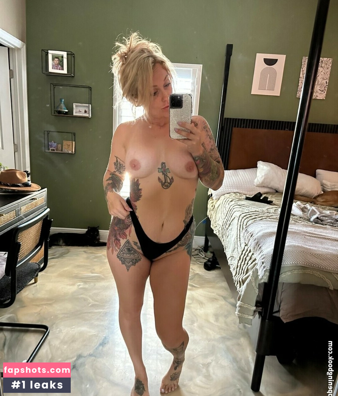 Redhotchillapepper nude babe gallery