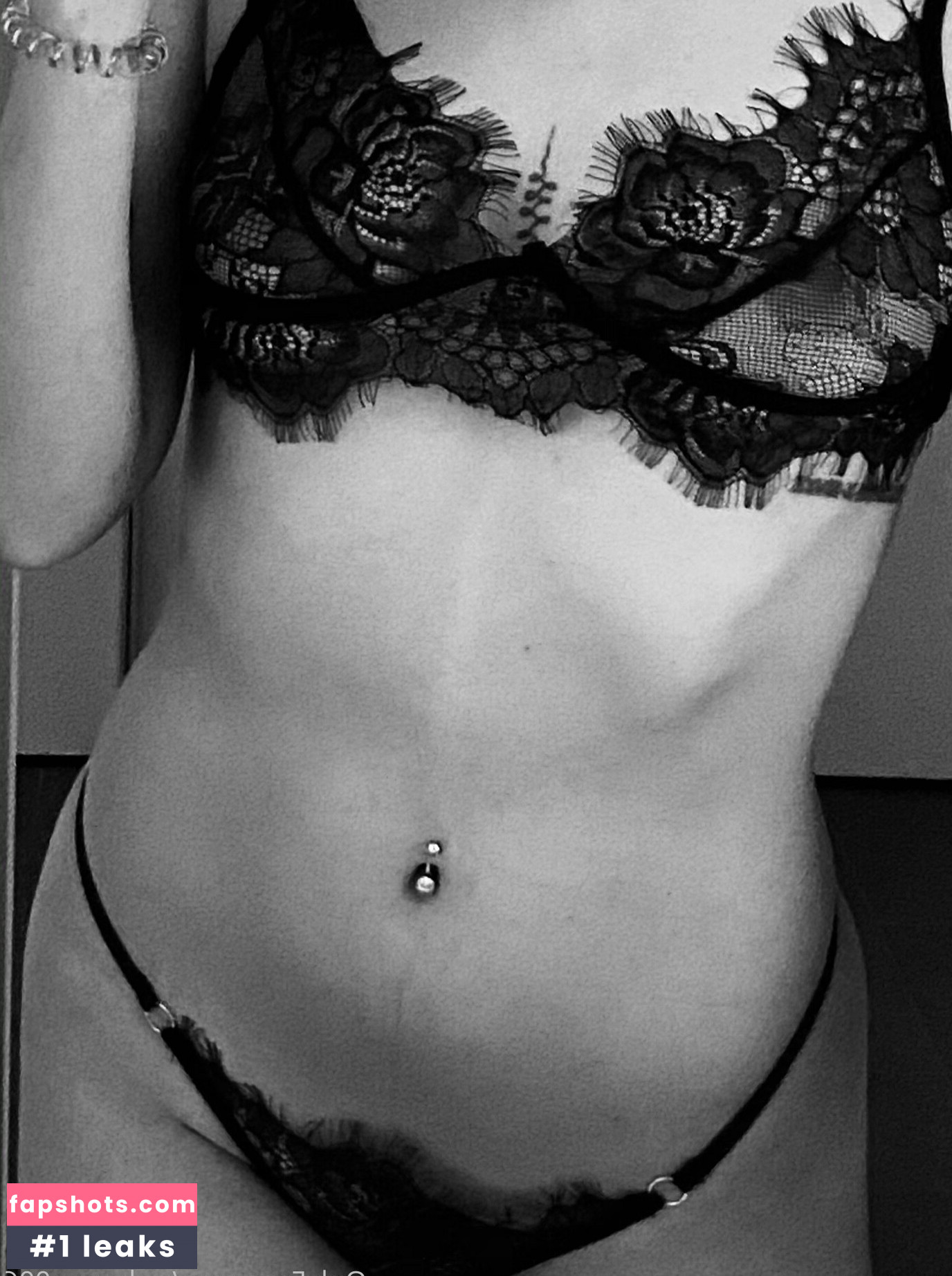 redmoon006 gallery photo #14