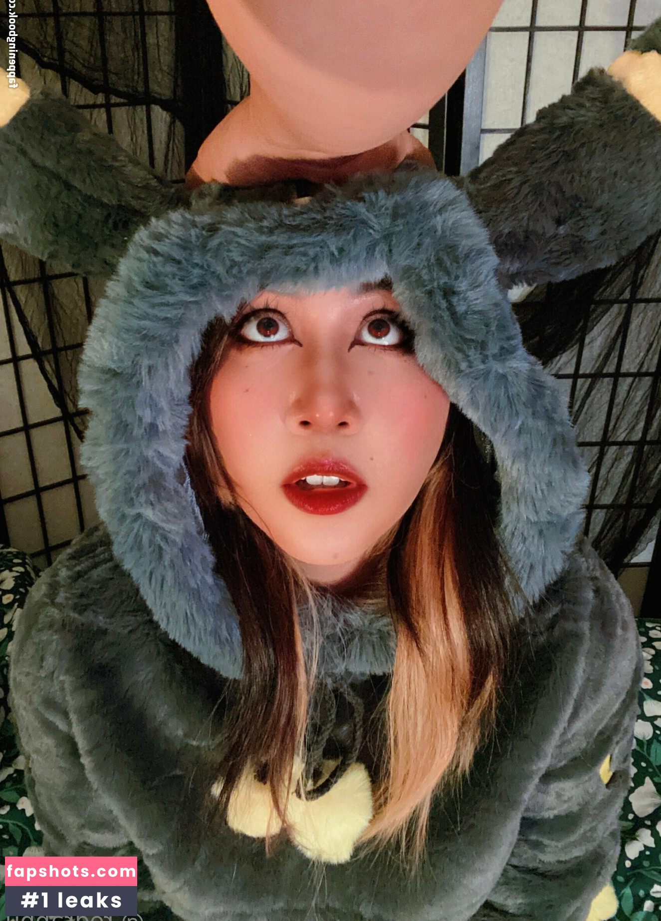 RedRabbu gallery photo #7