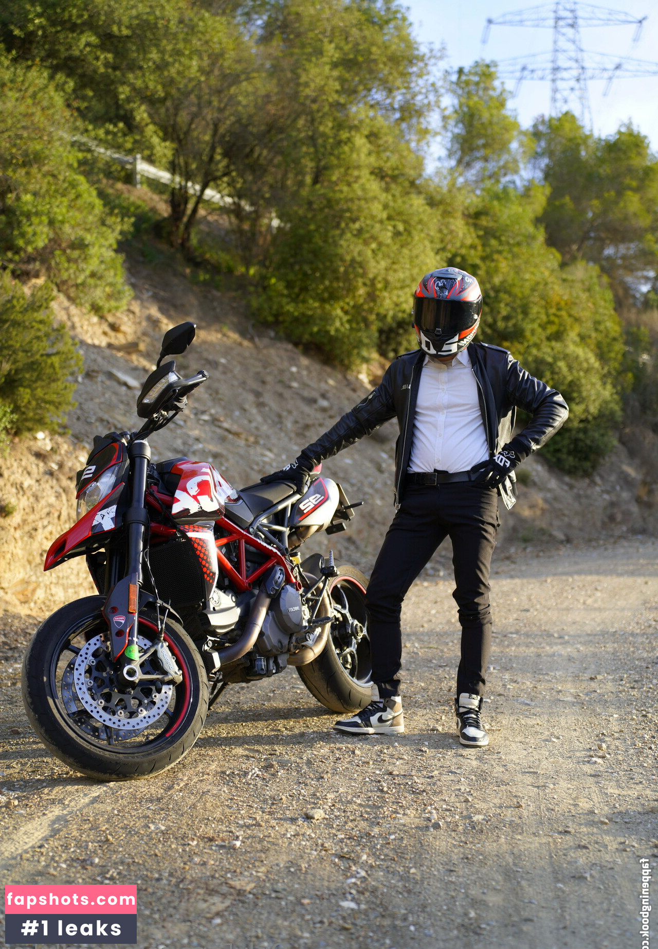 reedbiker Nude Leaks OnlyFans Photos #10 - LeakJerk