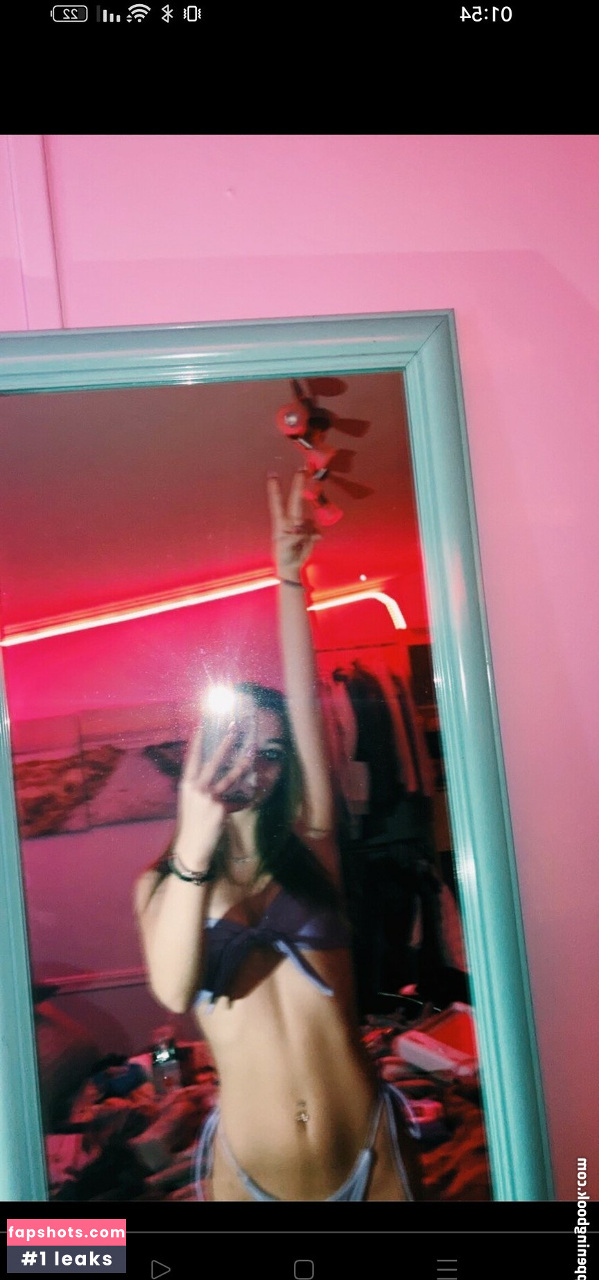 Reese Robbins gallery photo #32