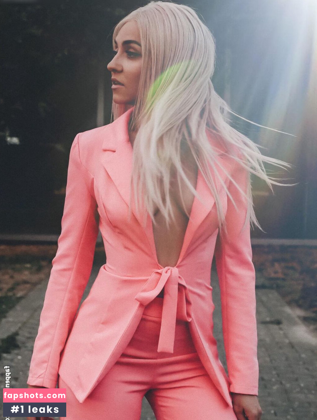 Regina Hixt Nude Leaks OnlyFans Photos #7 - LeakJerk