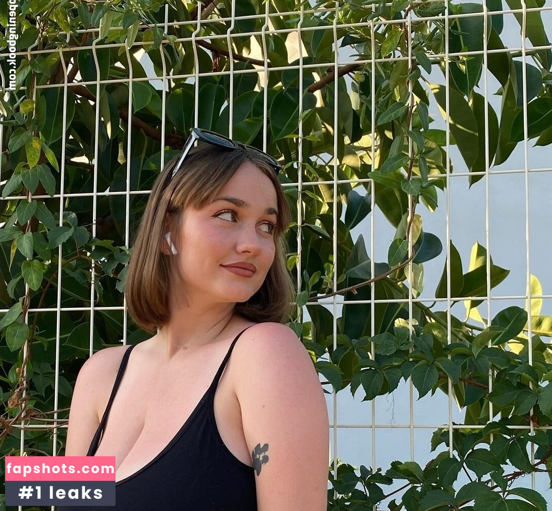 Regina Rodnova gallery photo #12