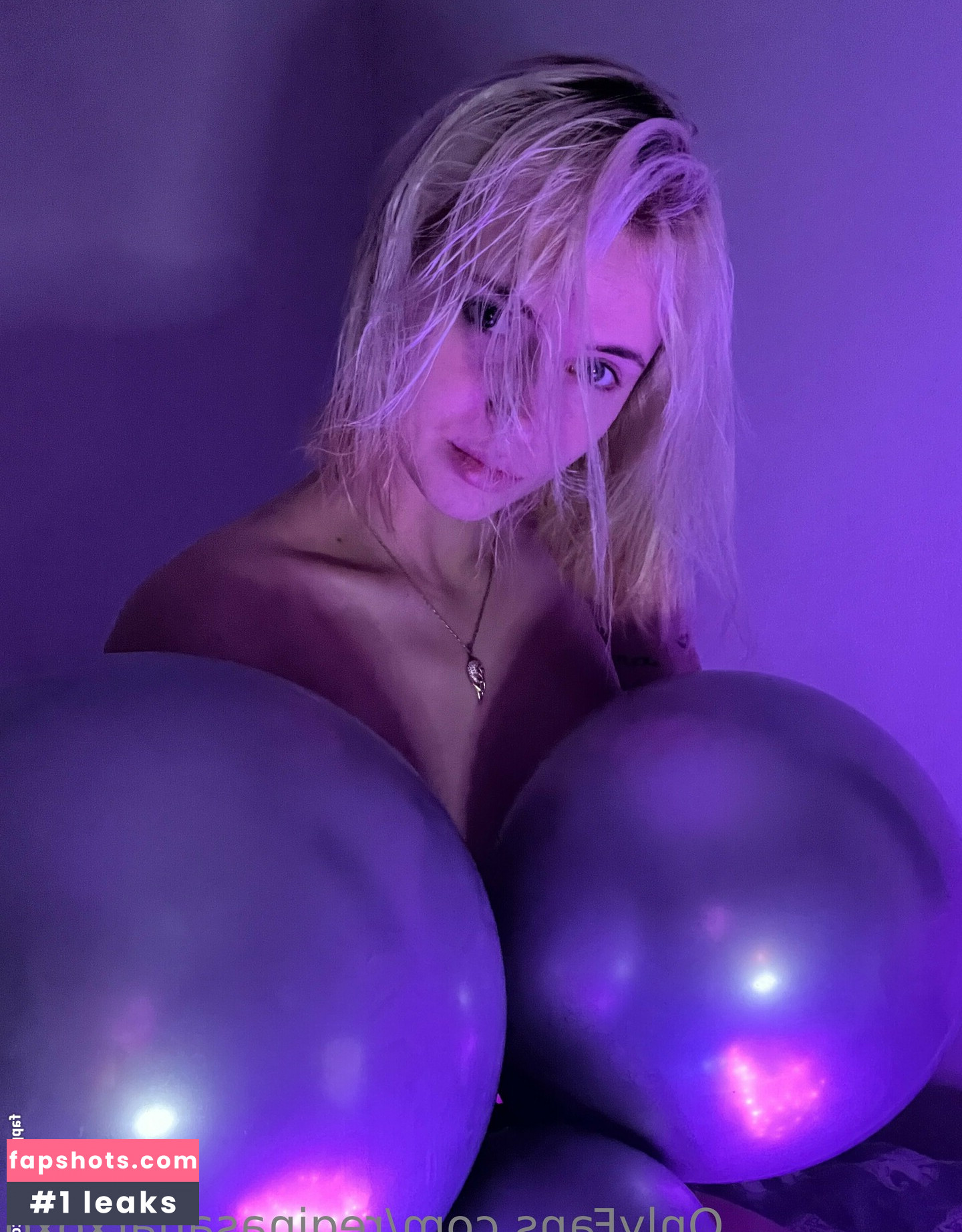 Regina Sahar nude babe gallery