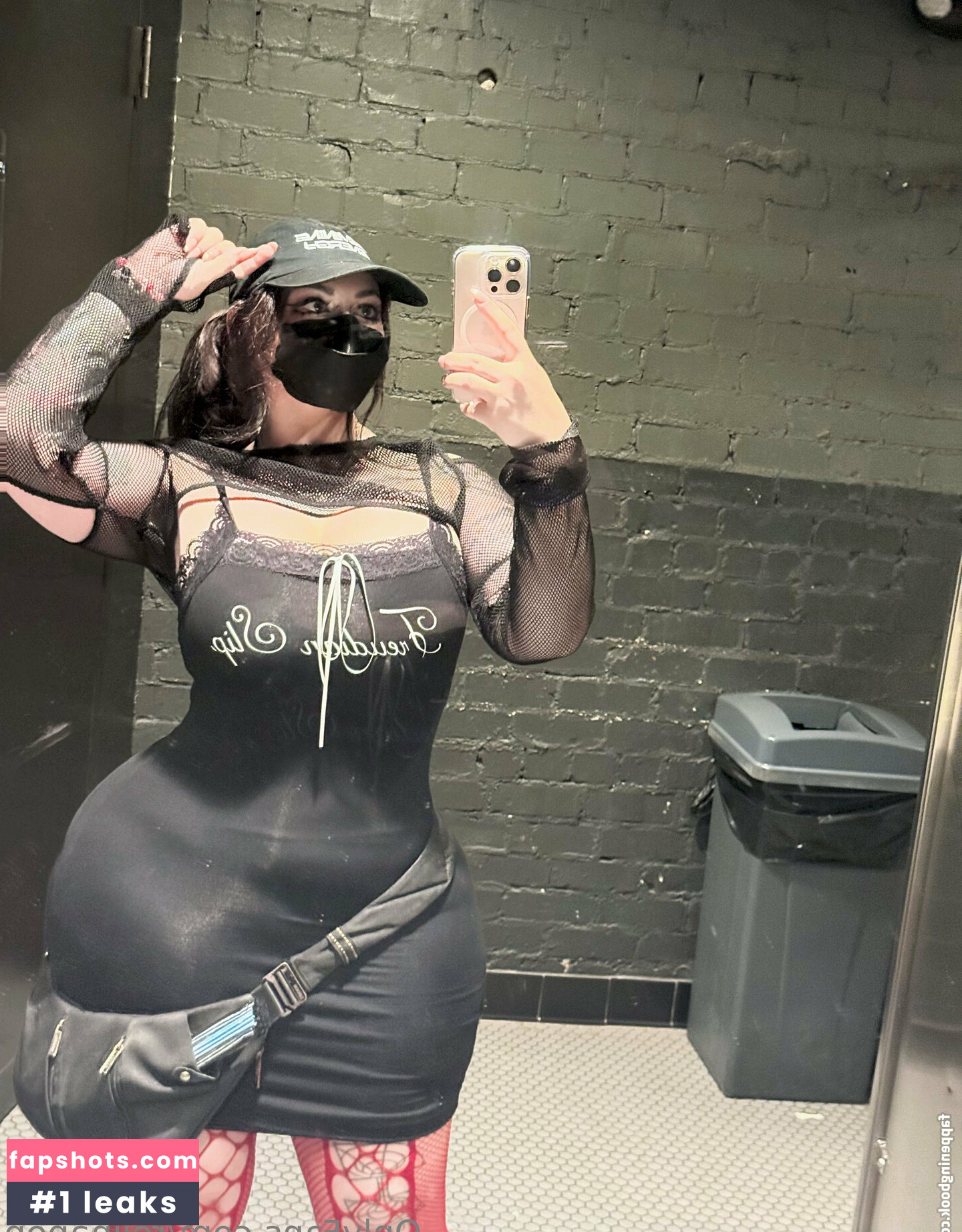 reiinapop Nude Leaks OnlyFans Photos #9 - Fapshots