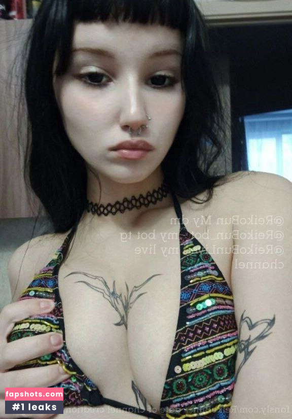 ReikoBun gallery photo #3