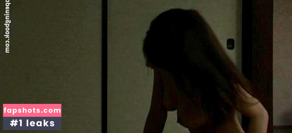 Reina Shindo gallery photo #8