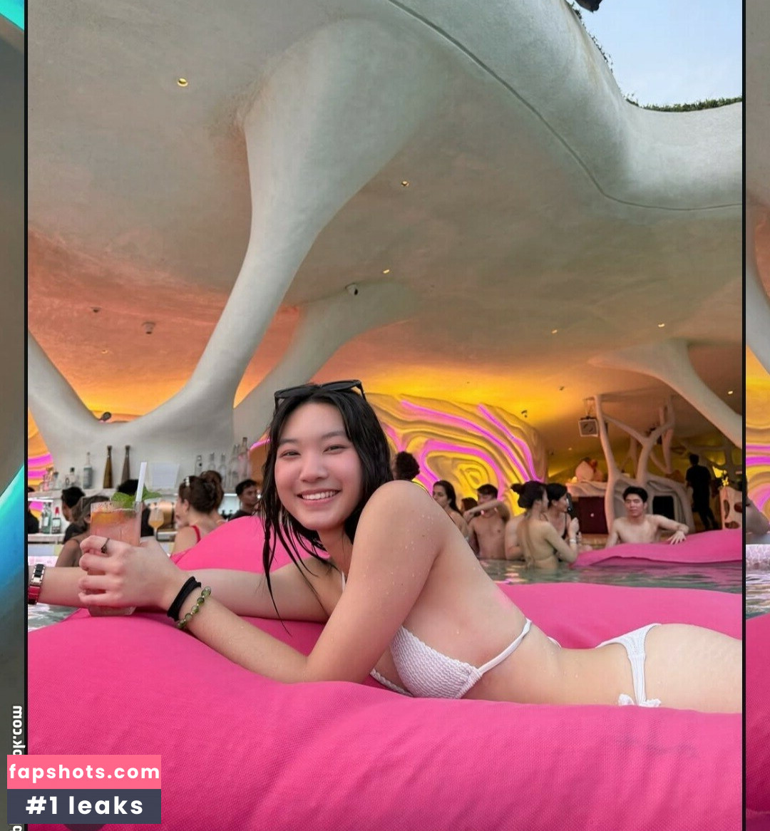 Reiqi.chua nude babe gallery