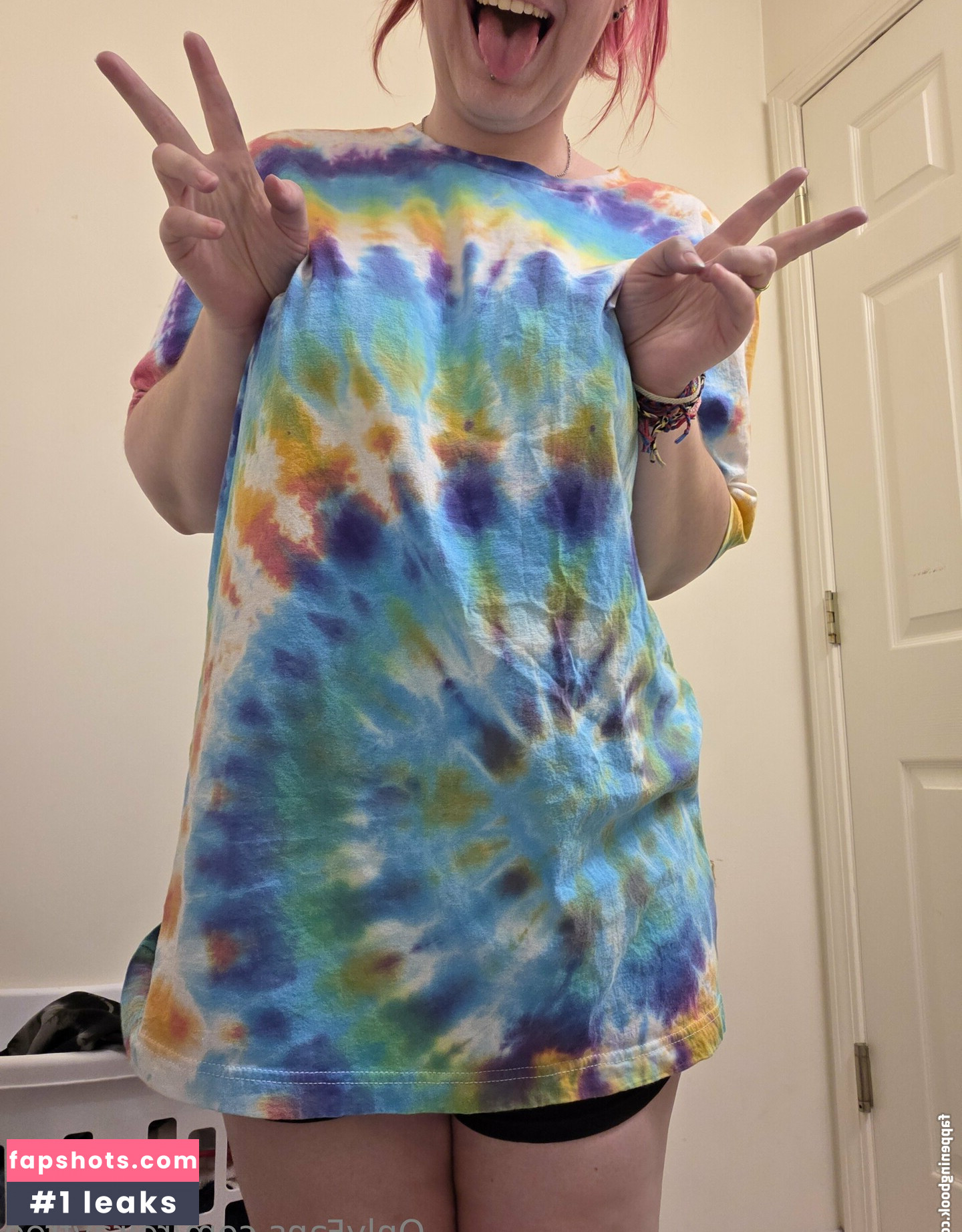 reirayfree gallery photo #2