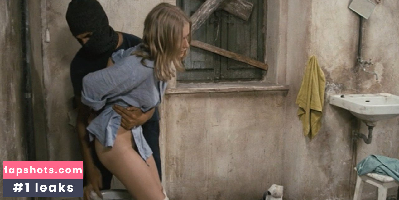 Rena Niehaus gallery photo #6