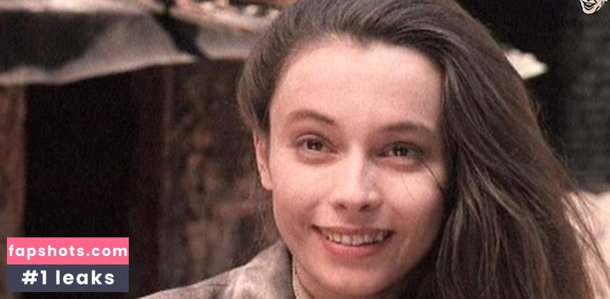 Renata Dancewicz gallery photo #9