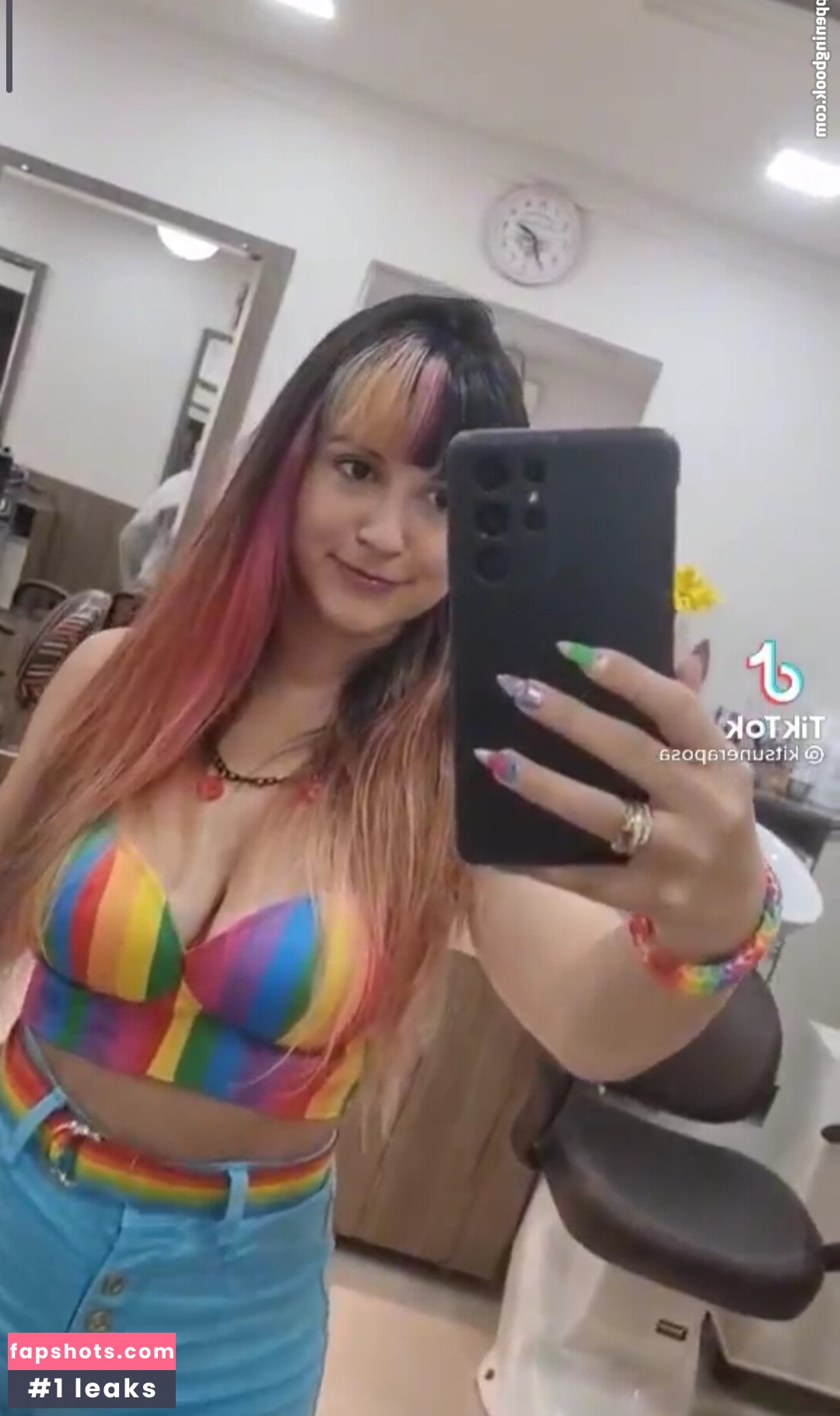 Renata Melo gallery photo #5