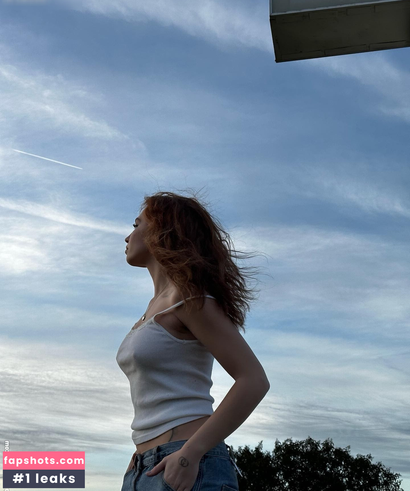 Renata_ri gallery photo #23