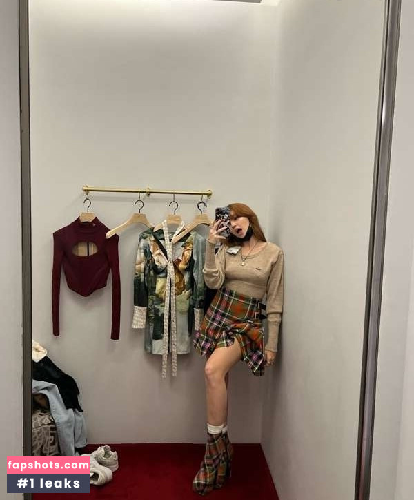 Renata_ri gallery photo #4