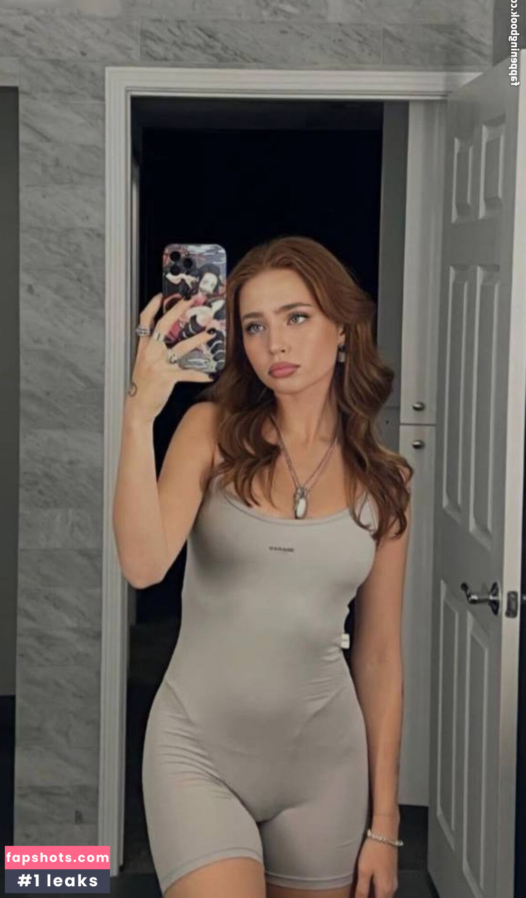 Renata_ri gallery photo #51