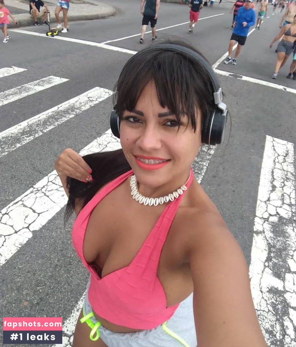 Renatinhaninfo1 gallery photo #12