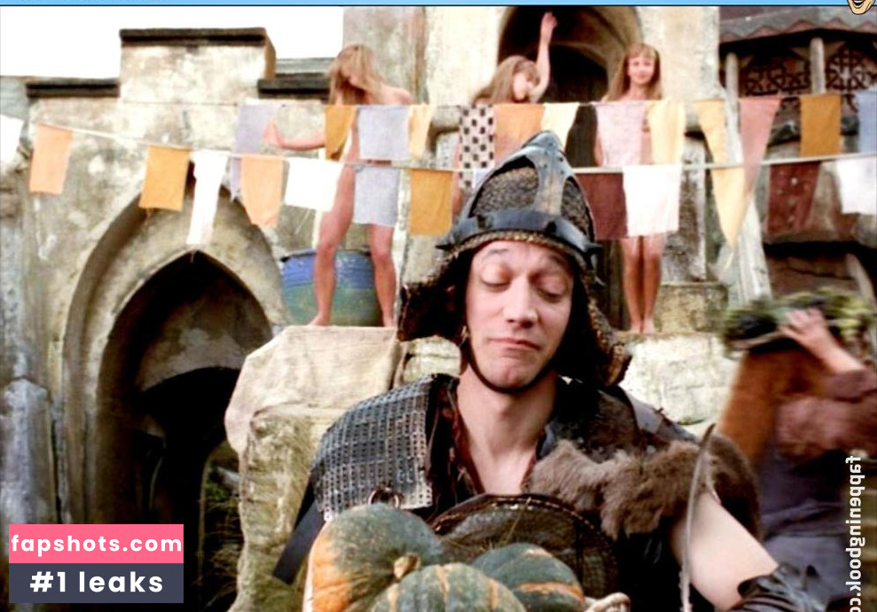 Renee O'Connor gallery photo #11