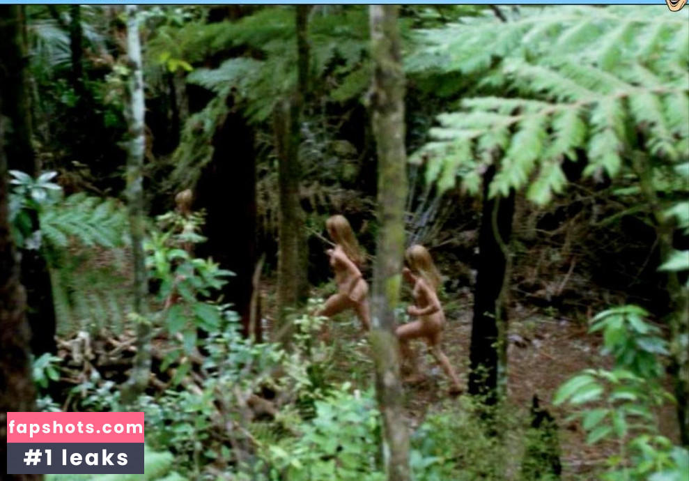 Renee O'Connor gallery photo #18