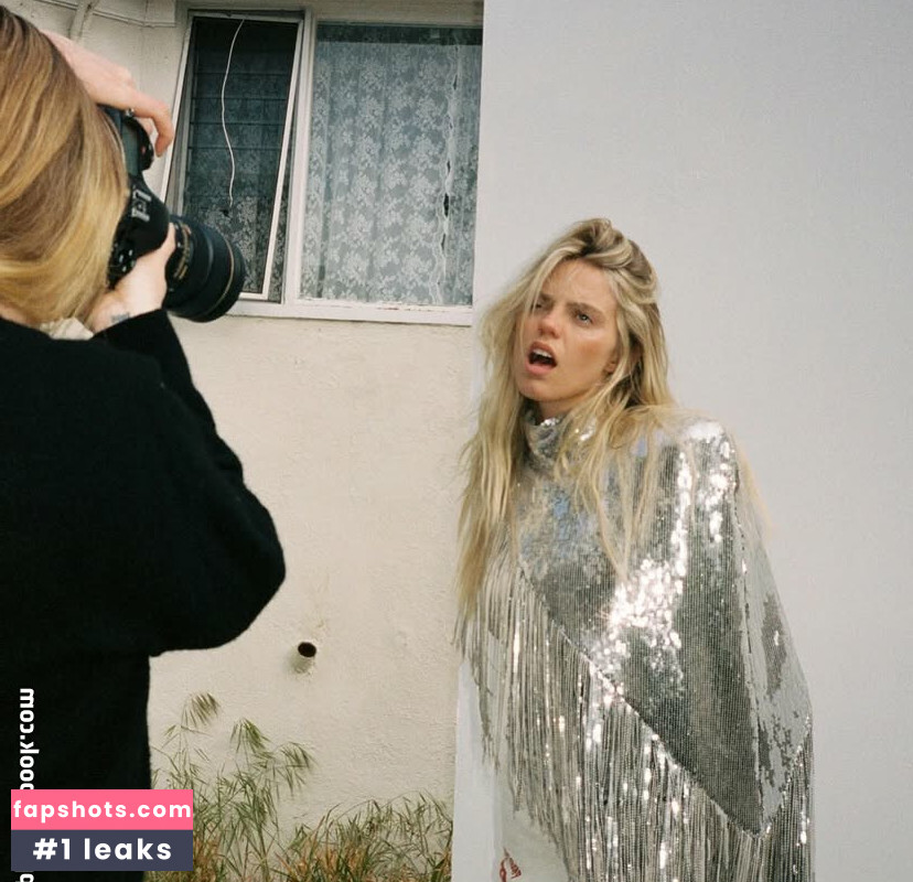 Renee Rapp Nahé úniky fotek pouze od fanoušků #7 - Fapshots