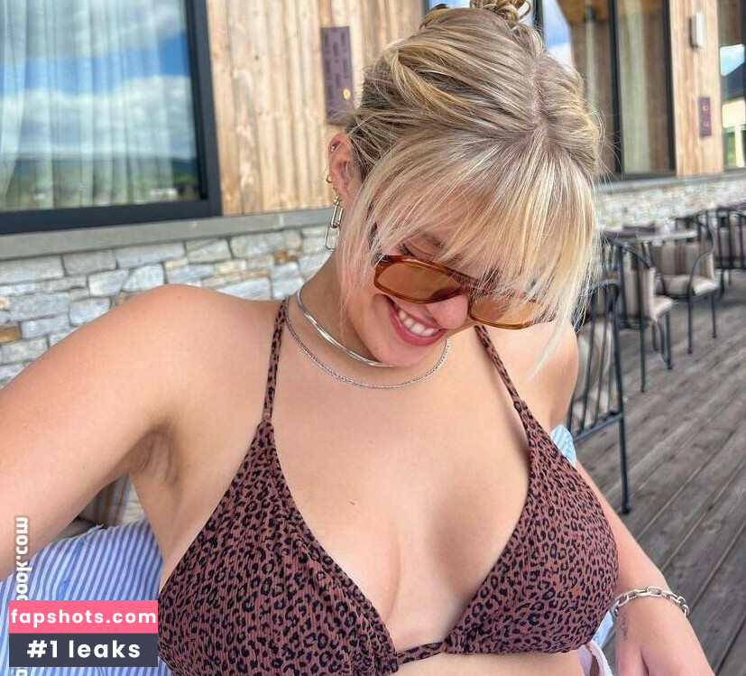 Renee Rapp Nahé úniky fotek pouze od fanoušků #63 - Fapshots