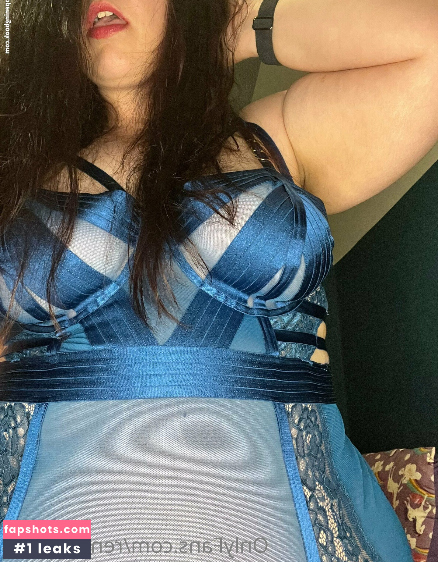 renee.skies8 gallery photo #4