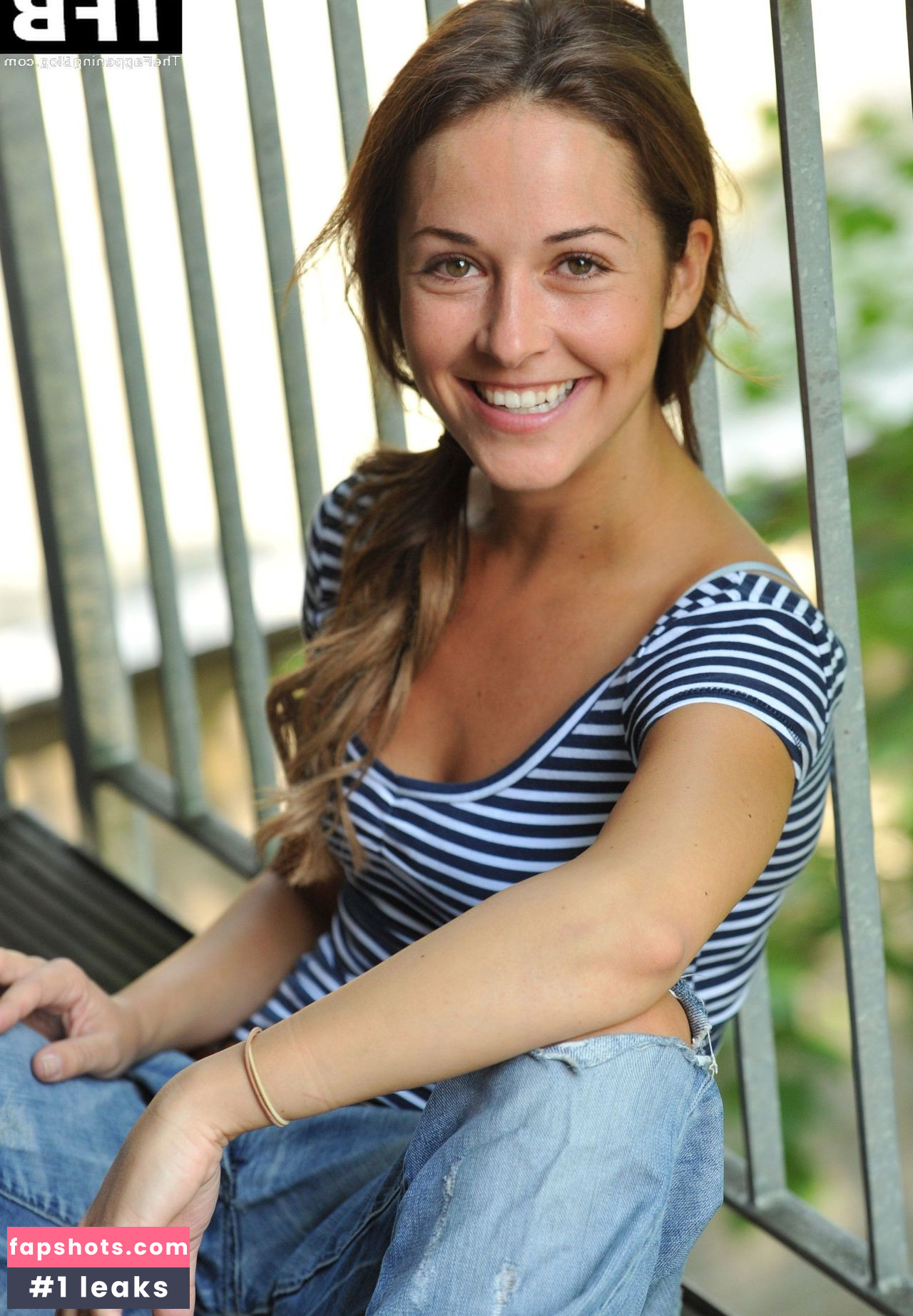 Renee Weibel Nahé úniky fotek pouze od fanoušků #3 - Fapshots