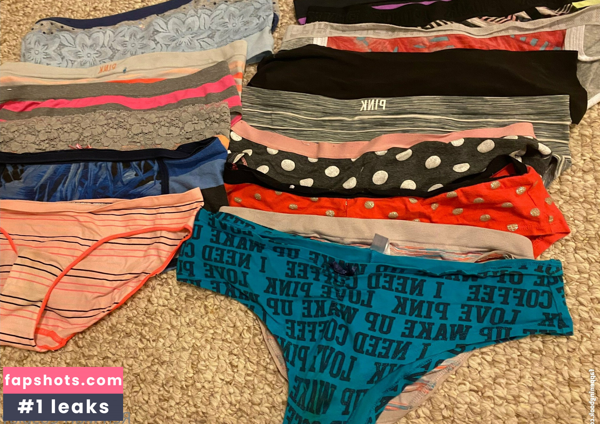 renmari gallery photo #12