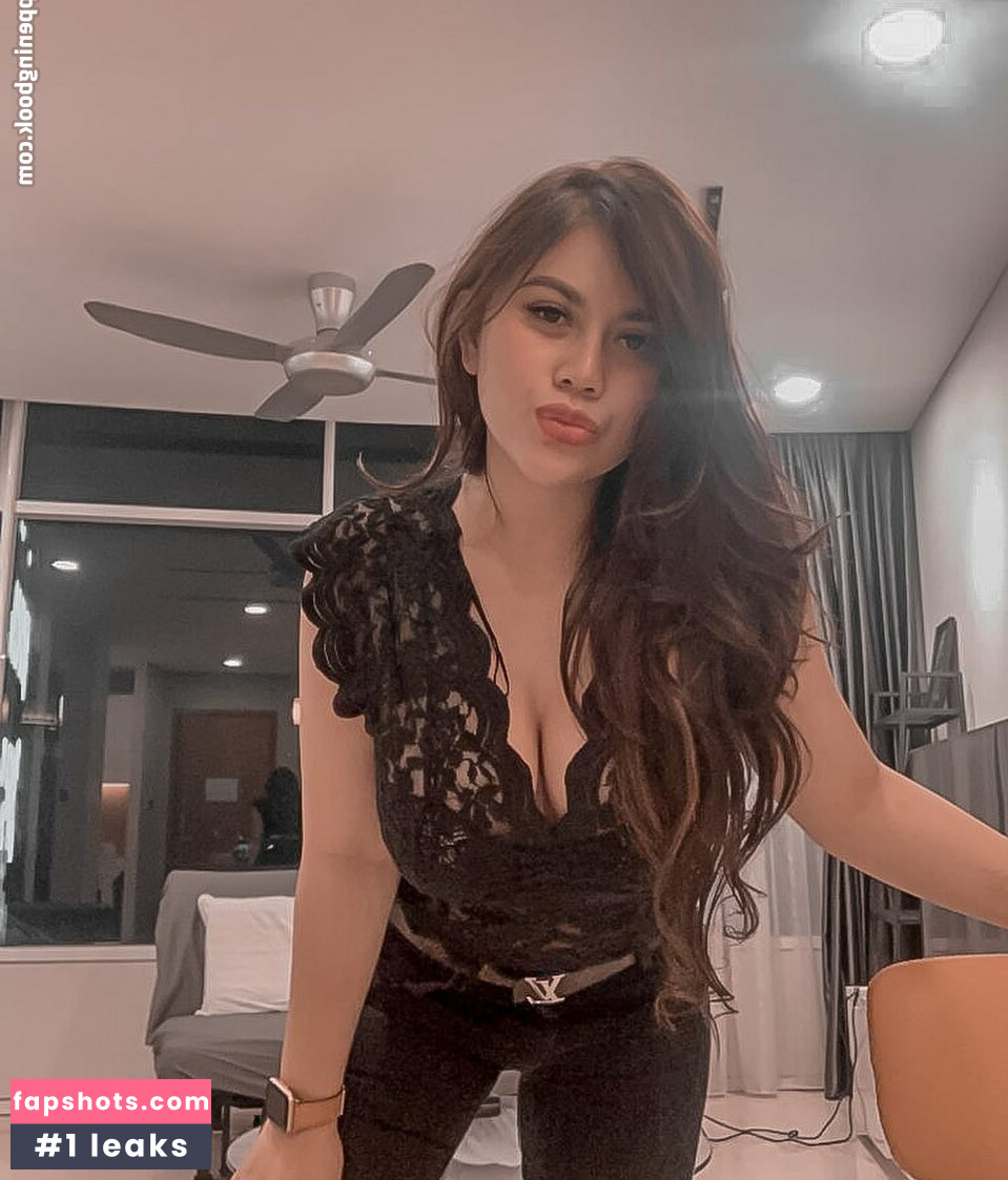 Renna Dyana gallery photo #64