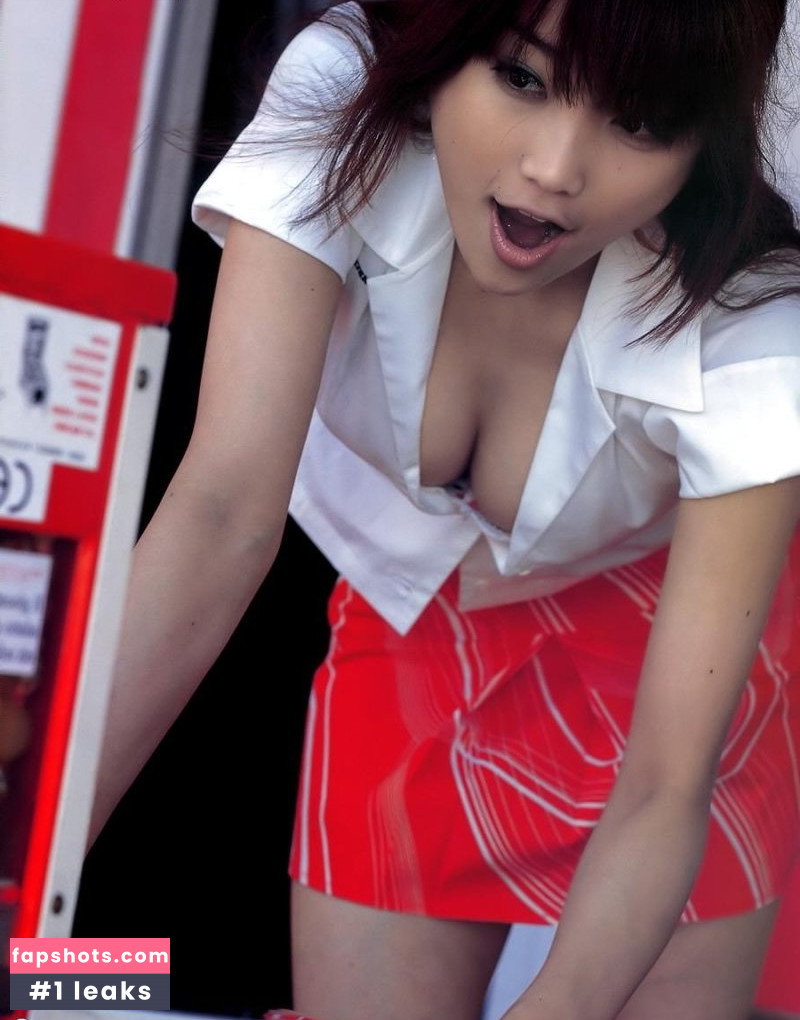 Reon Kadena gallery photo #12