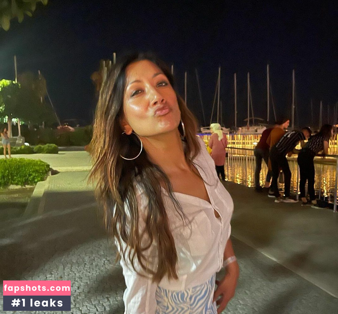 Reshmin Chowdhury Nude Leaks OnlyFans Photos #2 - LeakJerk