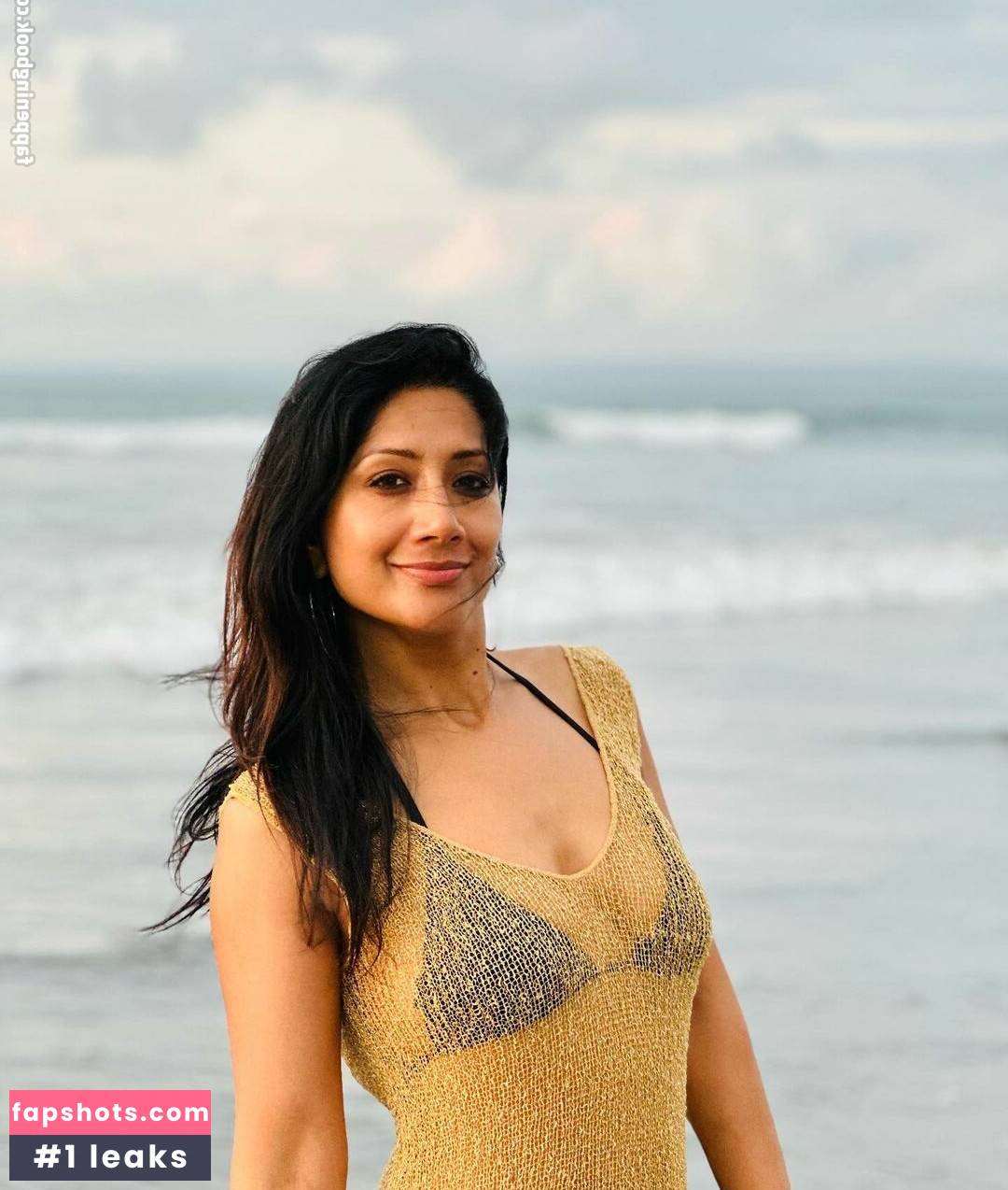 Reshmin Chowdhury Filtración Desnuda OnlyFans Foto #3 - Fapshots