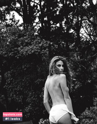 Revista Trip Nude Leaks OnlyFans Photos #3 - LeakJerk