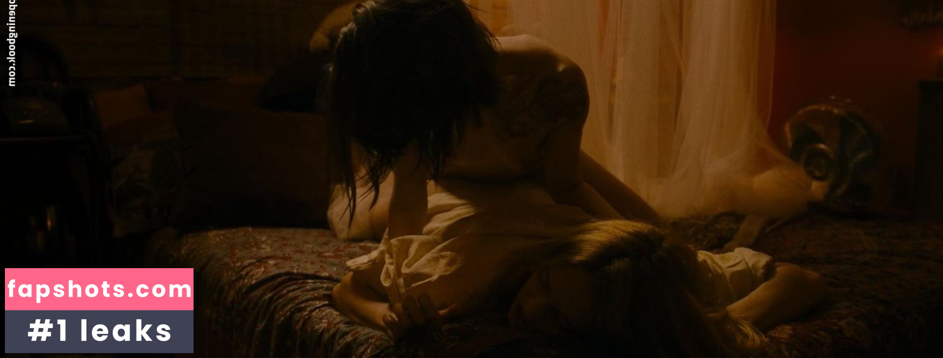 Reyna de Courcy gallery photo #2