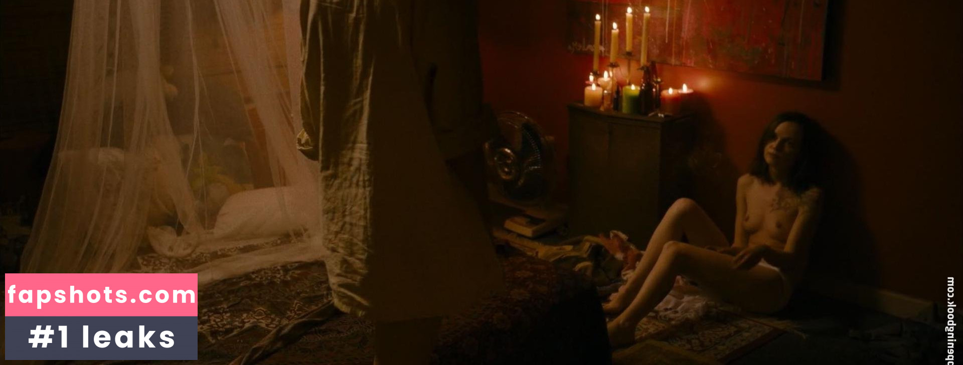 Reyna de Courcy gallery photo #5