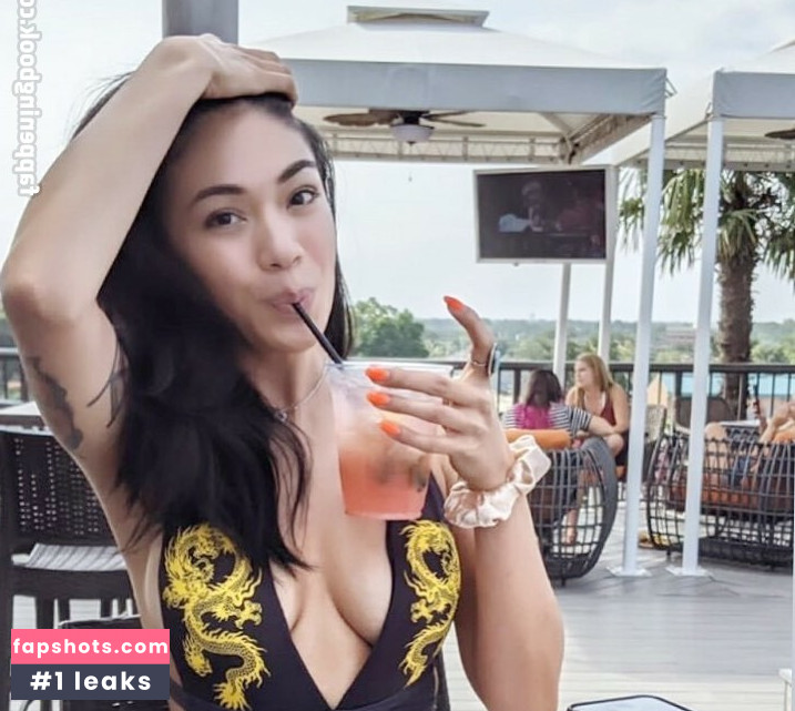 Reyna Morena gallery photo #11