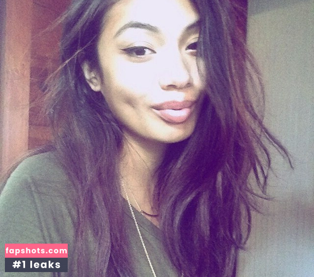 Reyna Morena gallery photo #15