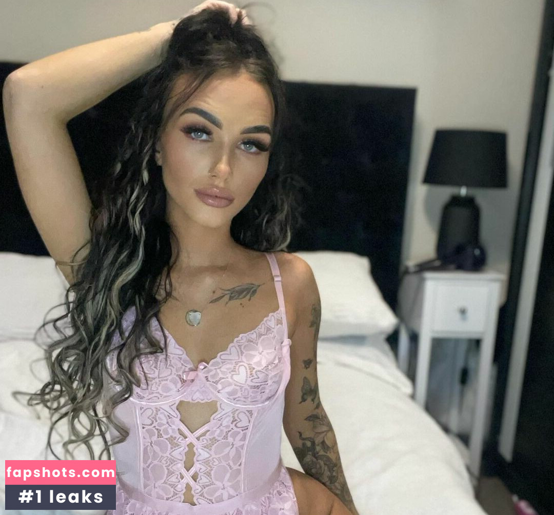 rhe_elizabethxox gallery photo #5