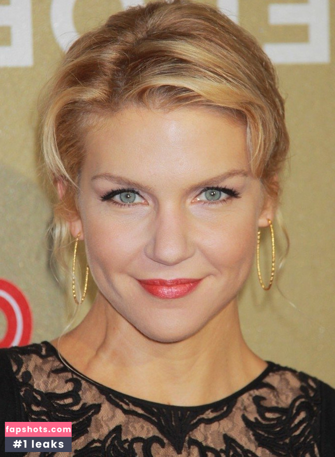 Rhea Seehorn gallery photo #76