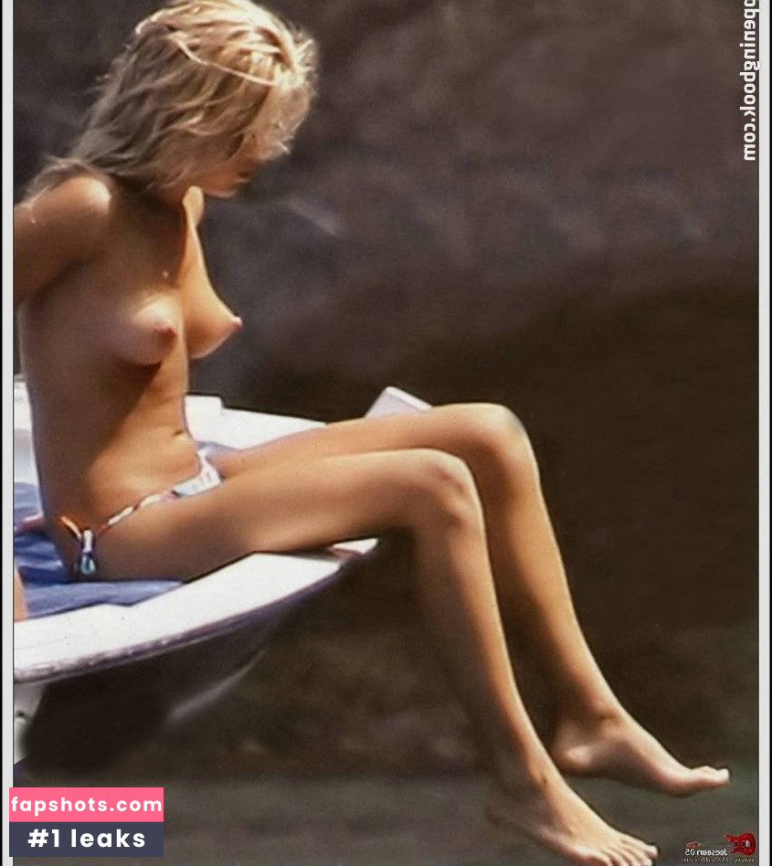 Rhea Seehorn gallery photo #77