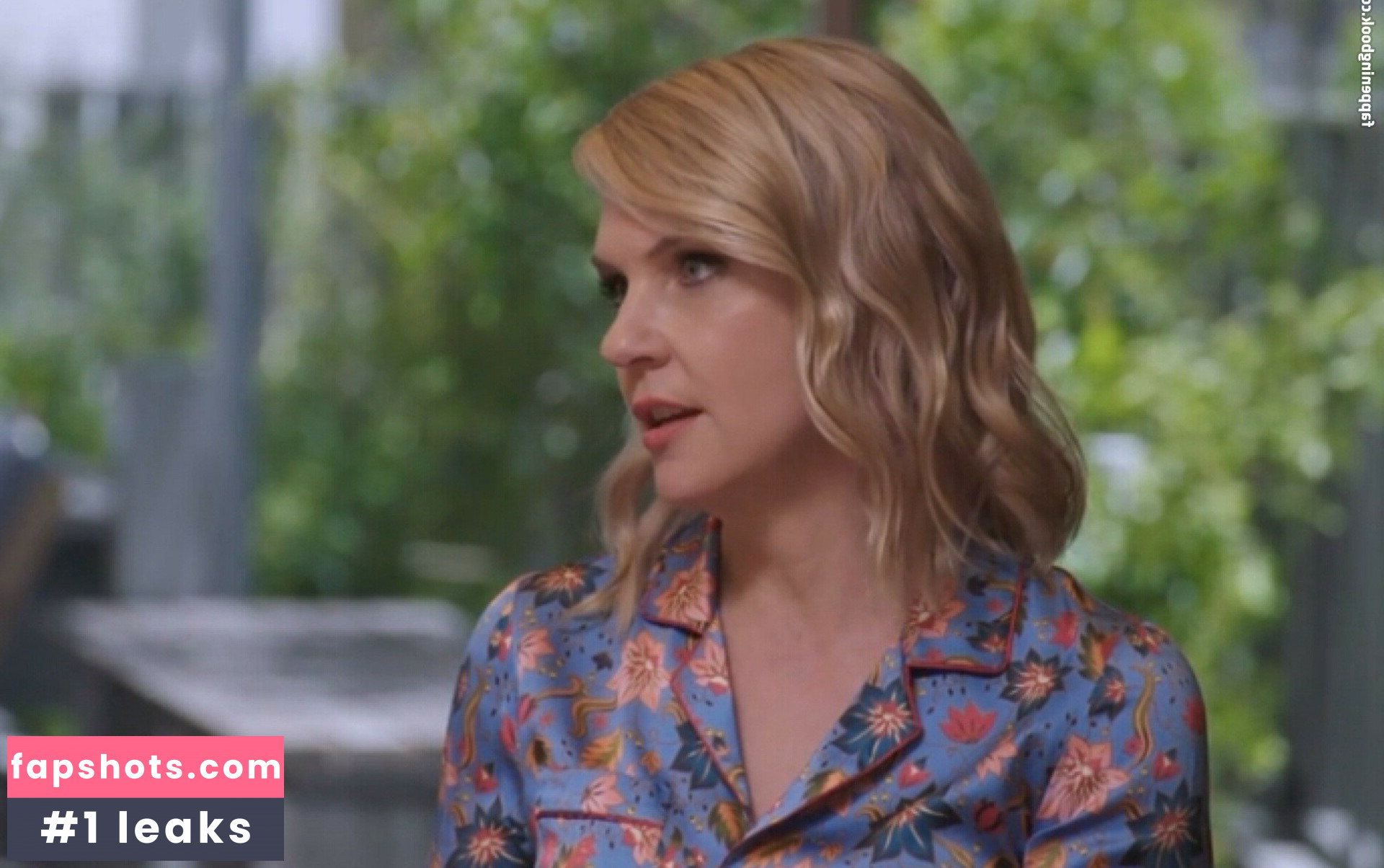 Rhea Seehorn gallery photo #10