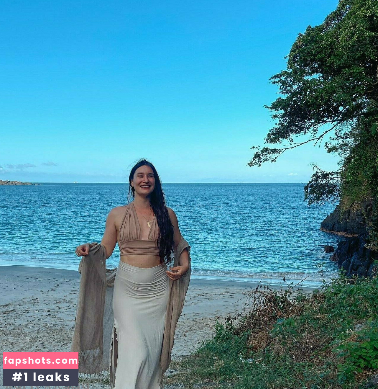 rheaazorafree nude babe gallery