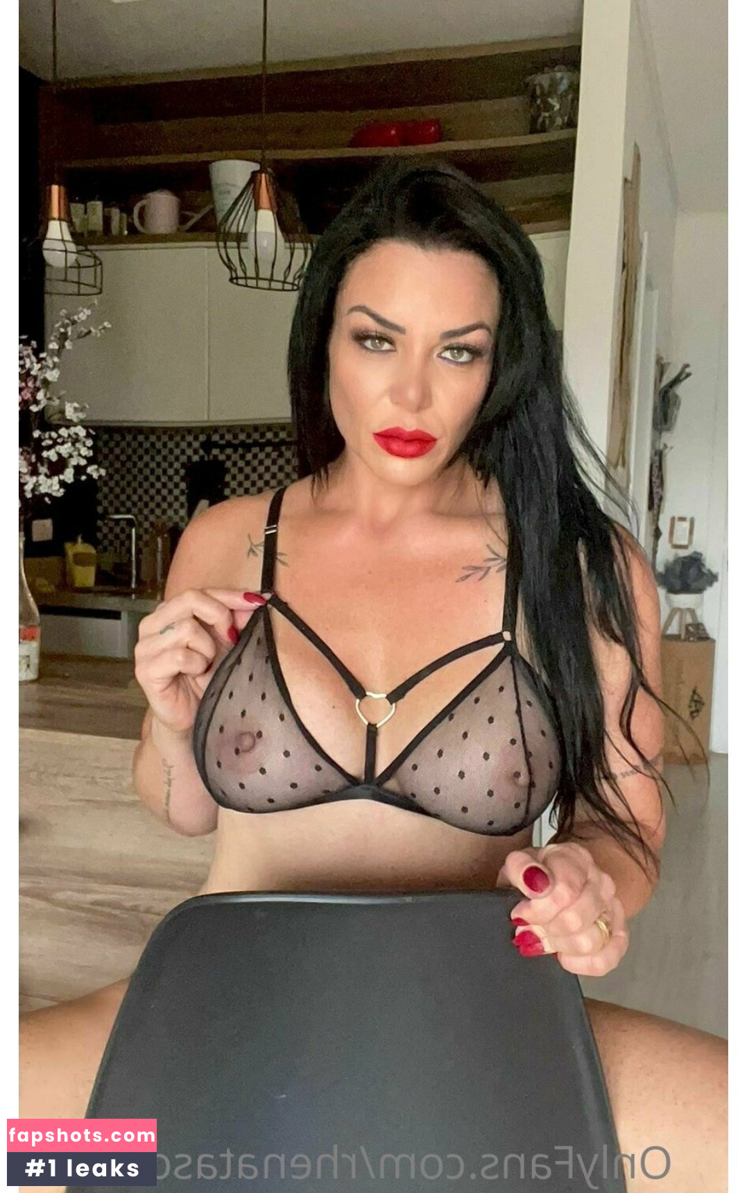 Rhenata Schmidt nude babe gallery