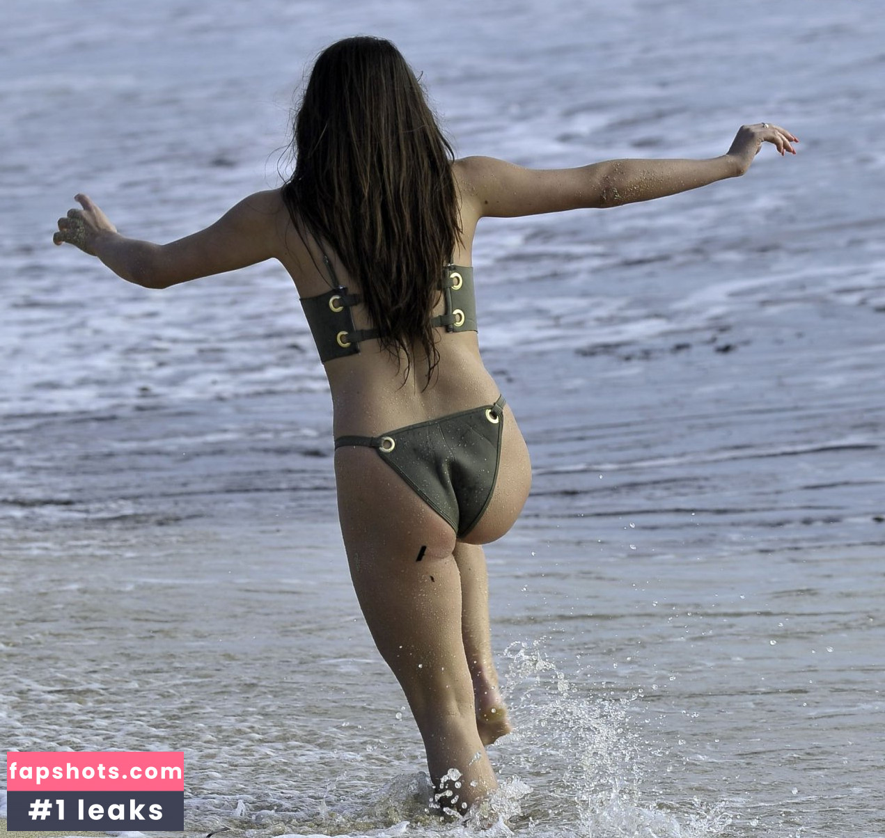 Rhianne Saxby gallery photo #221