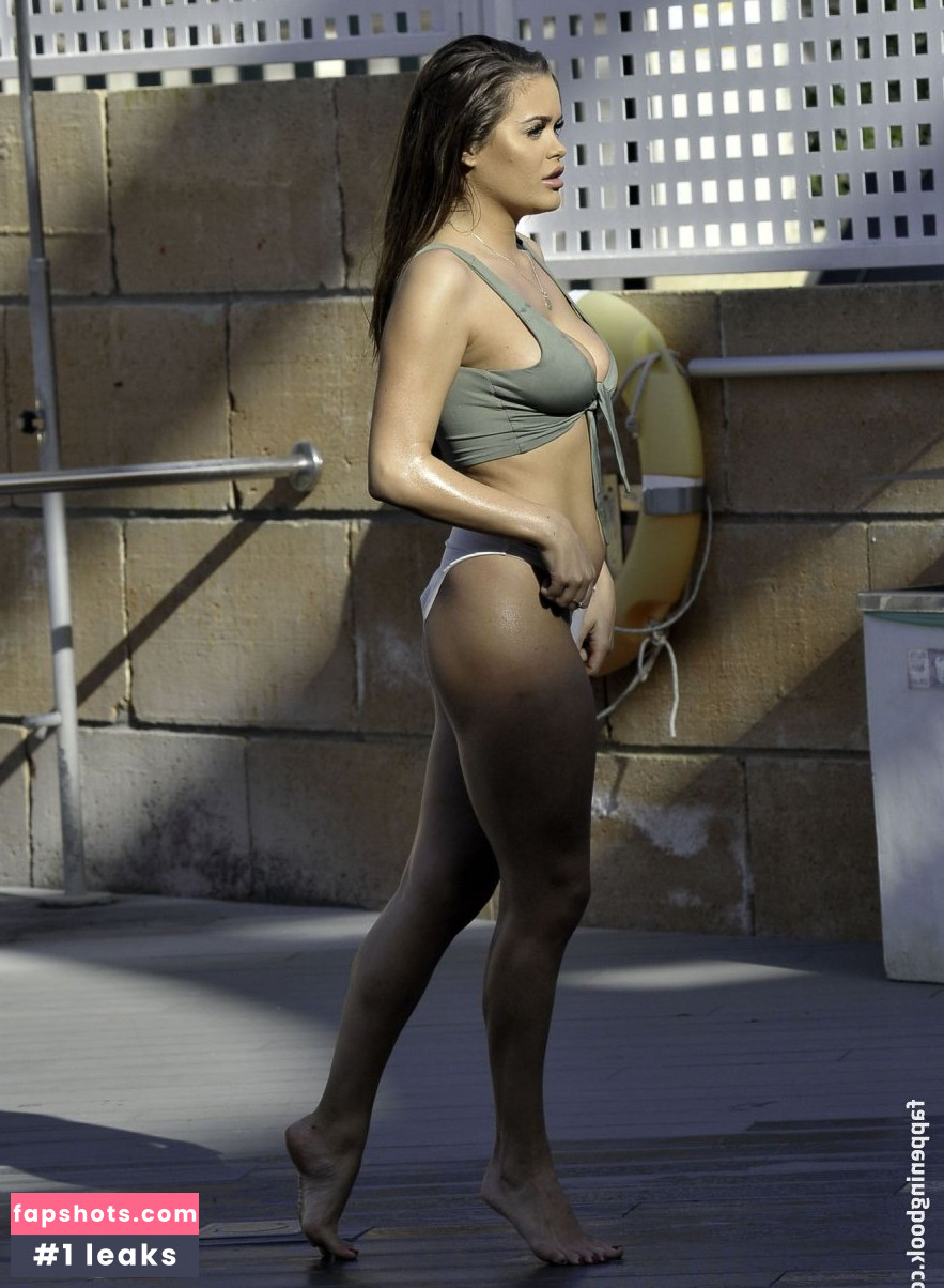 Rhianne Saxby gallery photo #264