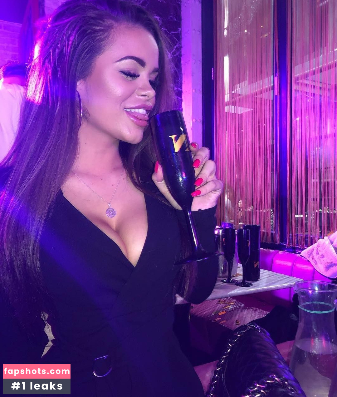 Rhianne Saxby gallery photo #73