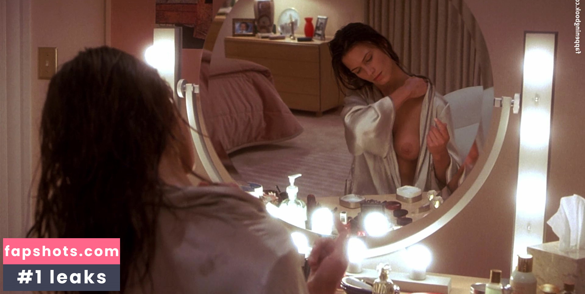 Rhona Mitra gallery photo #119