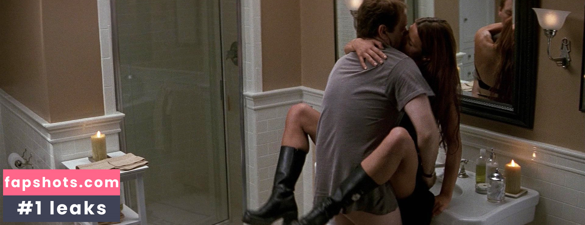 Rhona Mitra gallery photo #129