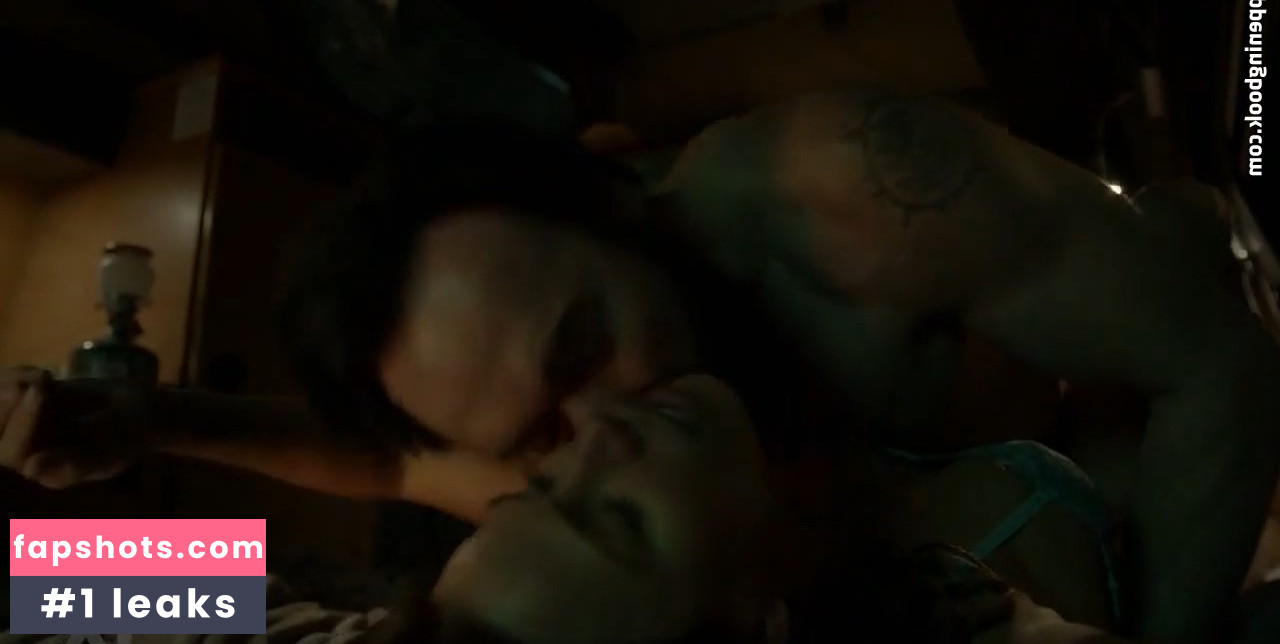 Rhona Mitra gallery photo #14