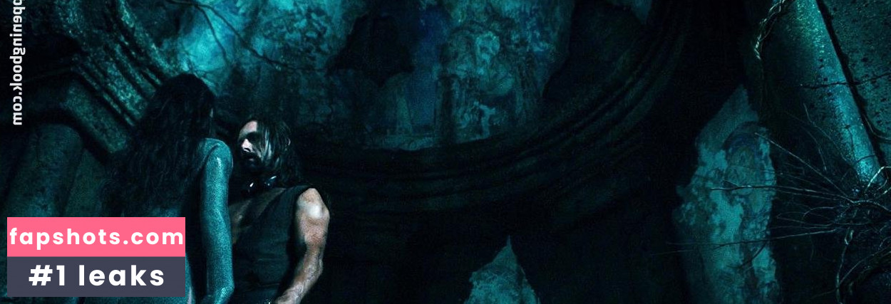 Rhona Mitra gallery photo #132