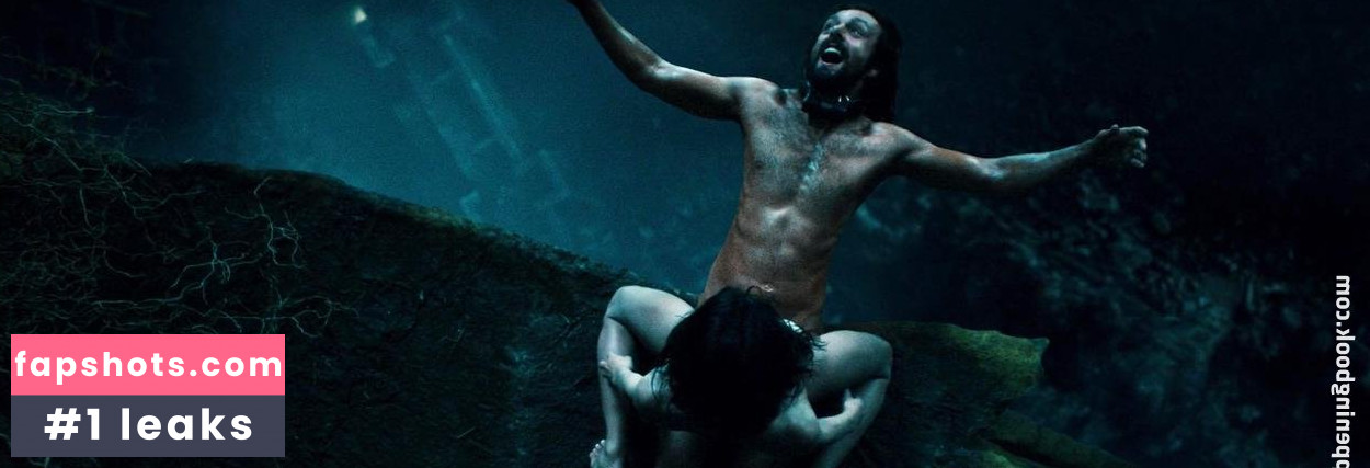 Rhona Mitra gallery photo #134